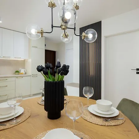 Tasteful One Bedroom By Renters * Warsaw