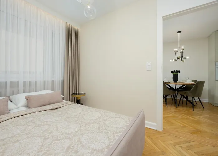 Tasteful One Bedroom By Renters Appartement *