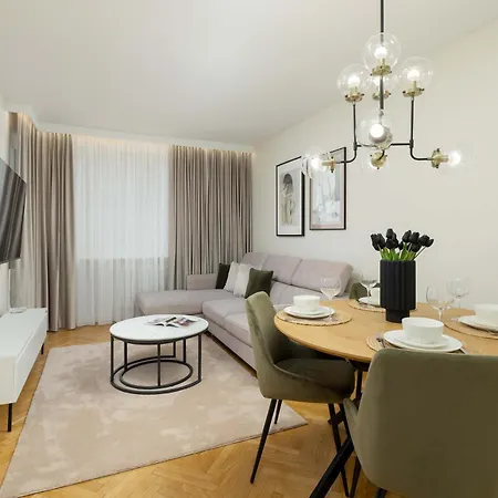 Tasteful One Bedroom By Renters Apartmán *